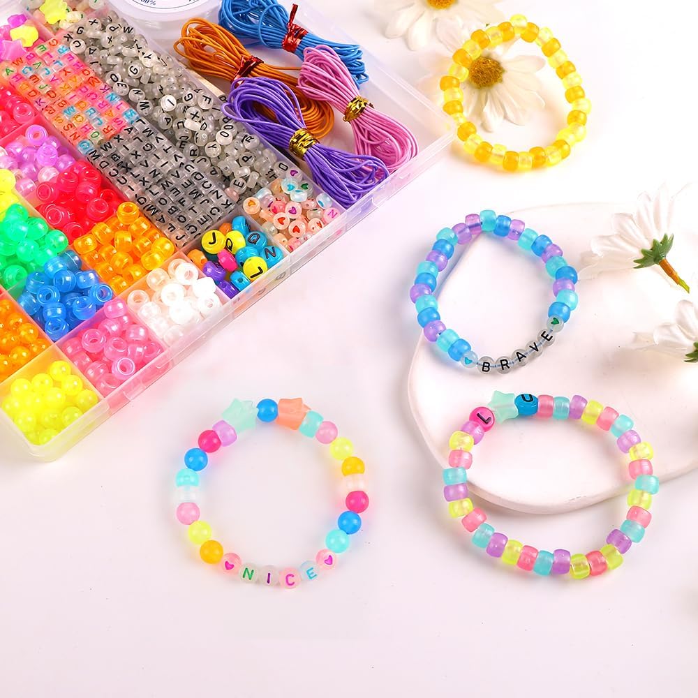 DULEFUN Glow Beads Bracelet Making Kit, Glow in The Dark Pony Beads Letter Beads Heart Beads for Bracelets Making Luminous Plastic Glow Beads DIY Craft for Girls Kids Adults