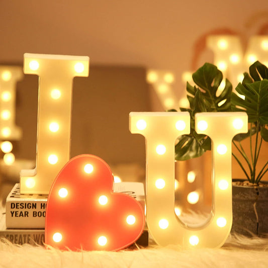 I Love YUO Sign Light, 3 LED I Love You Heart-Shaped Combination Luminous Letters, Valentine's Day Gift, Wedding Sign, Engagement Sign (IOU)