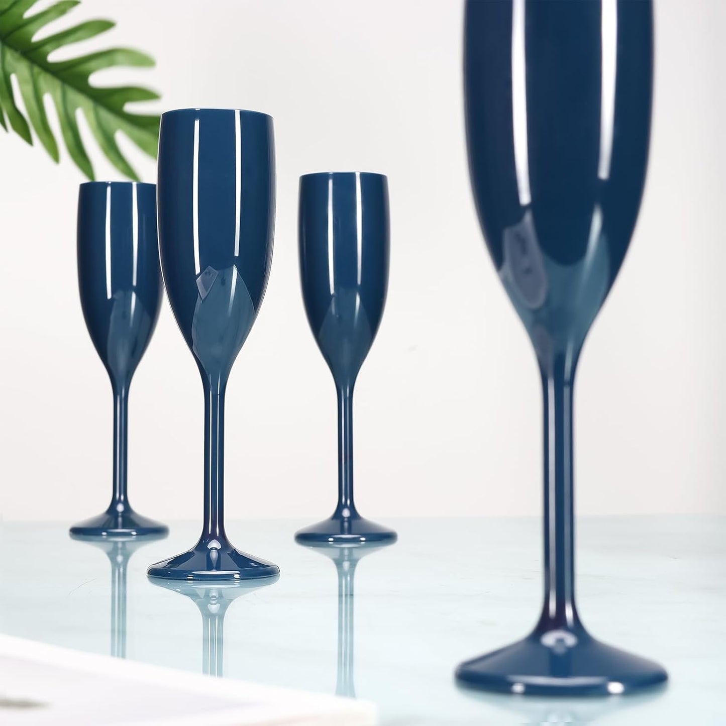 Navy Blue Champagne Flute Acrylic Champagne Glasses Wedding Toasting Champagne Flute Goblet Plastic Reusable Unbreakable Champagne Cups for Bachelorette Wedding Bridal Shower Party (Navy Blue, 24)