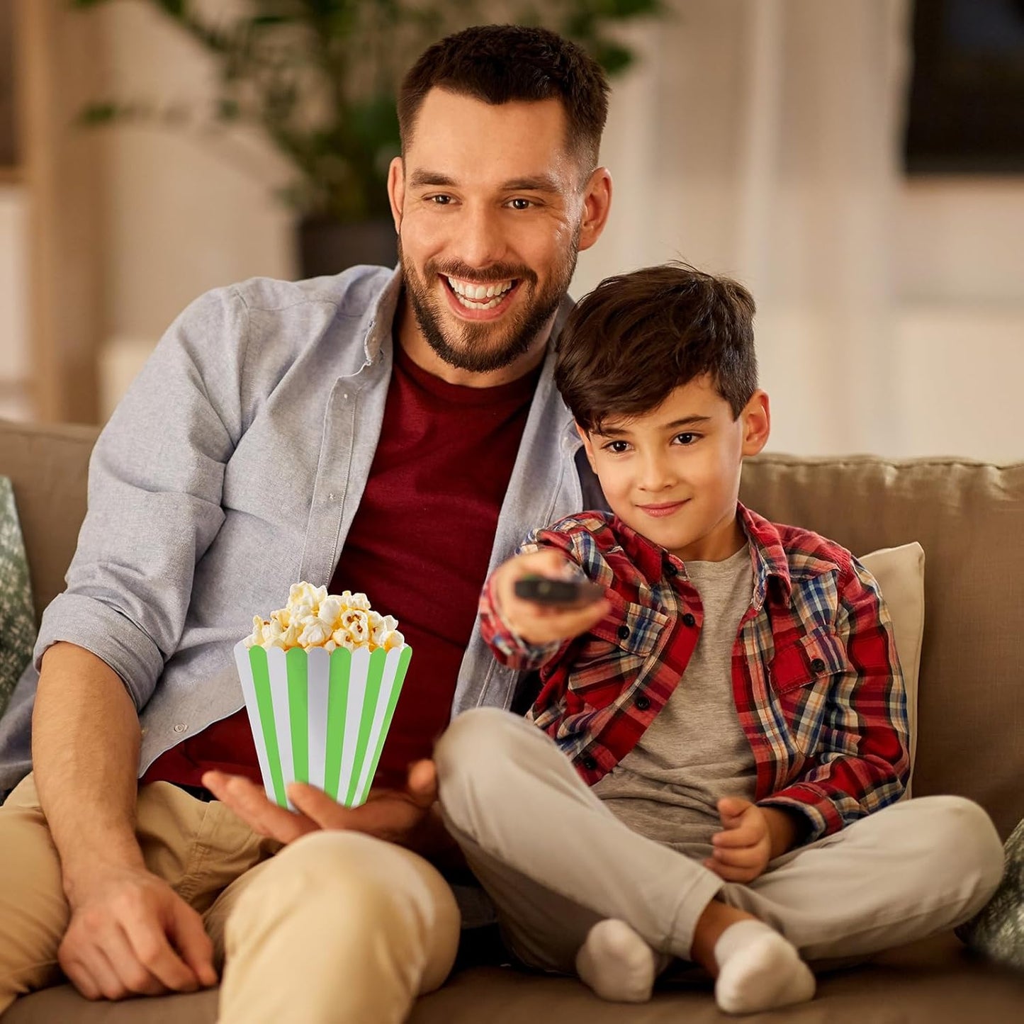 50 Pcs Popcorn Boxes Mini Paper Popcorn Box Cardboard Popcorn Container for Party Disposable Snack Candy Popcorn Bags Popcorn Holder for Movie Nights Birthday Wedding (Light green,White)