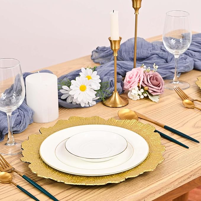 Pesonlook 100Pcs Gold Charger Plates Round 13inch, Reef Plate Chargers for Dinner, Bulk Plastic Floral Table Charger Plates for Dinner Wedding Party Event Table Setting Decoration(Gold)
