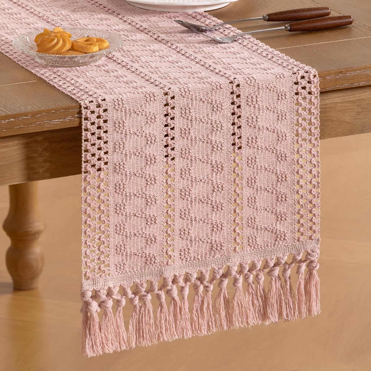 Socomi Boho Table Runner Fall Thanksgiving Farmhouse Rustic Dining Kitchen Centerpiece Decor Small Macrame Woven Cotton Linen Coffee Table Runner for Dresser Scarf Home Decor 12x48 in Pink
