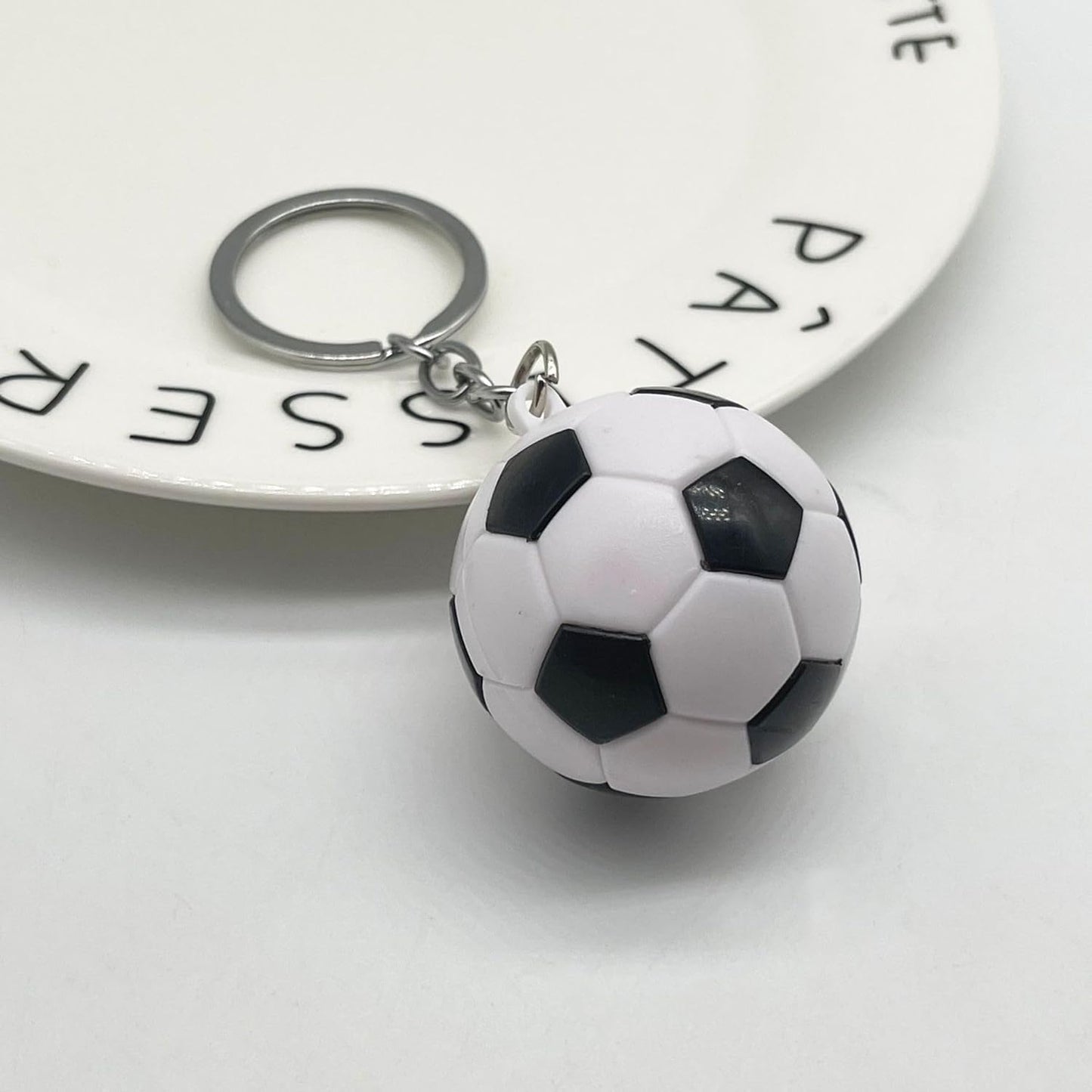 Mini 3D Soccer Sports Fan Keychains Birthday Gift Backpack Pendant Car Keychains Men's Toy Cute Football Fans Gifts