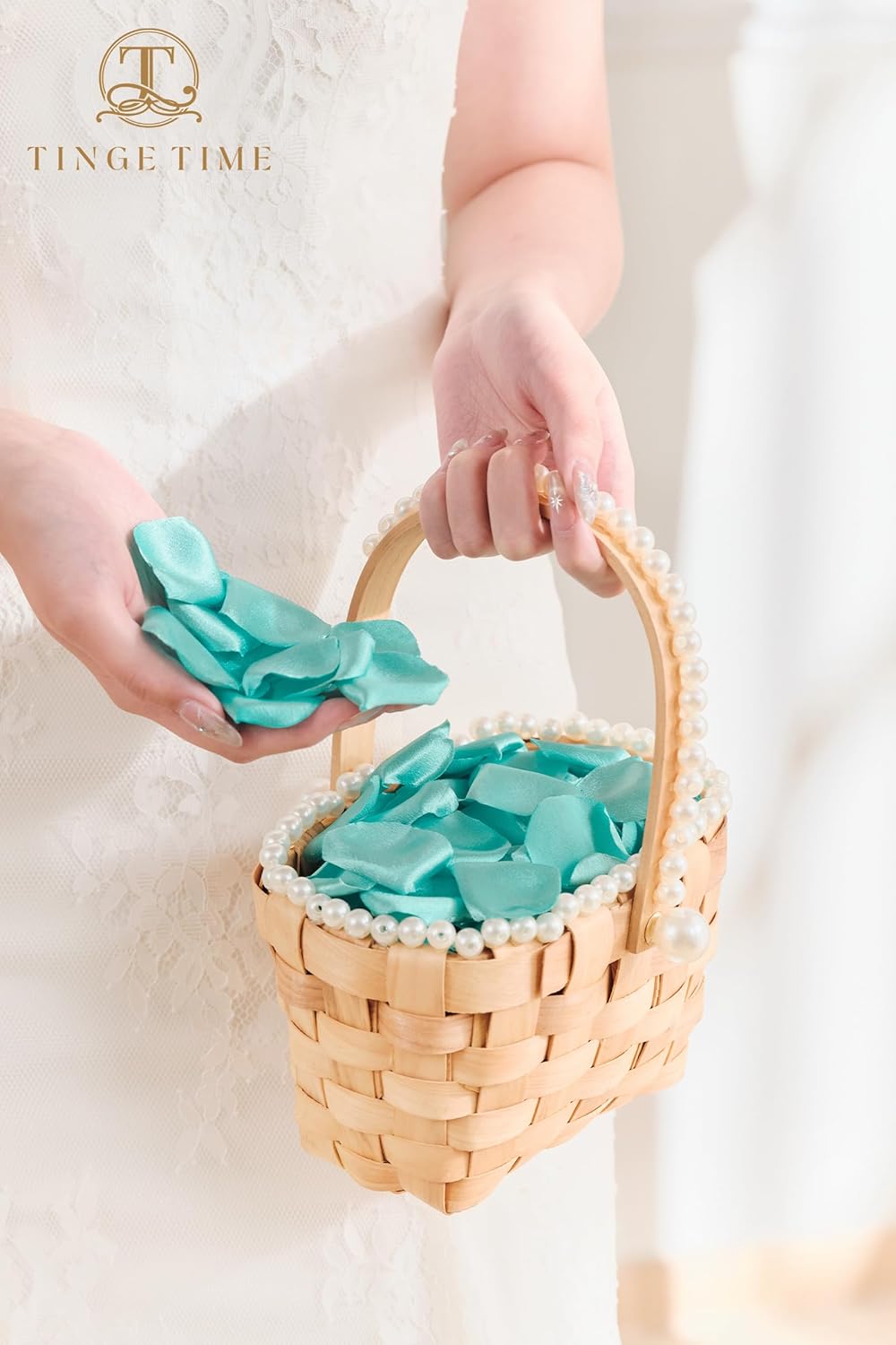 TINGE TIME 300pcs Silk Rose Petals Teal Green Heart Flower Petals for Wedding Flower Girl Basket Aisle Scatter Dinner Table Centerpieces Party Confetti Bridal Shower Romantic Night Decoration
