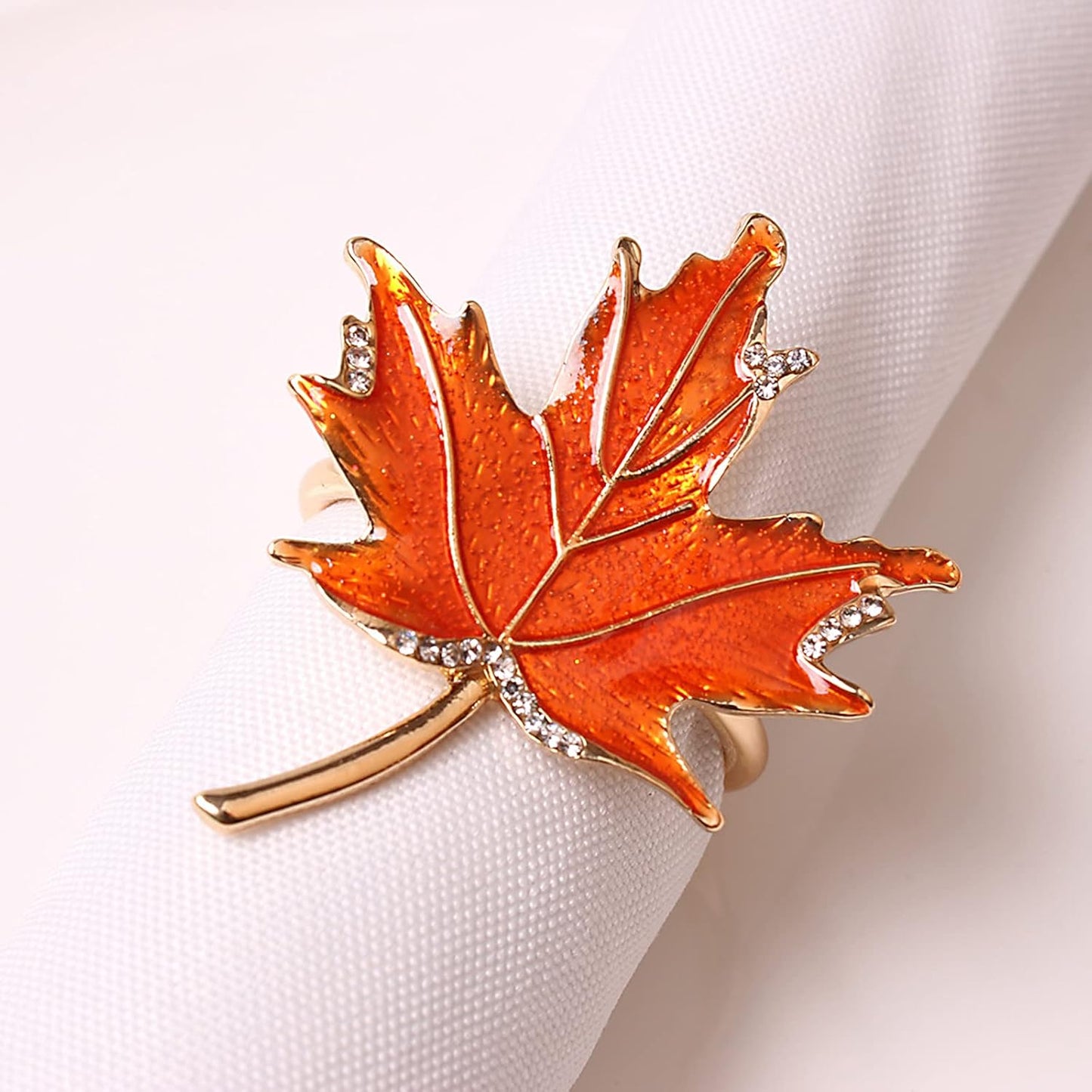 8 Pcs Maple Leaves Napkin Ring, Fall Metal Napkin Ring Holder Maple Leaves Serviette Buckle Holder Autumn Leaf Napkin Buckle for Harvest Season Thanksgiving Fall Decoration