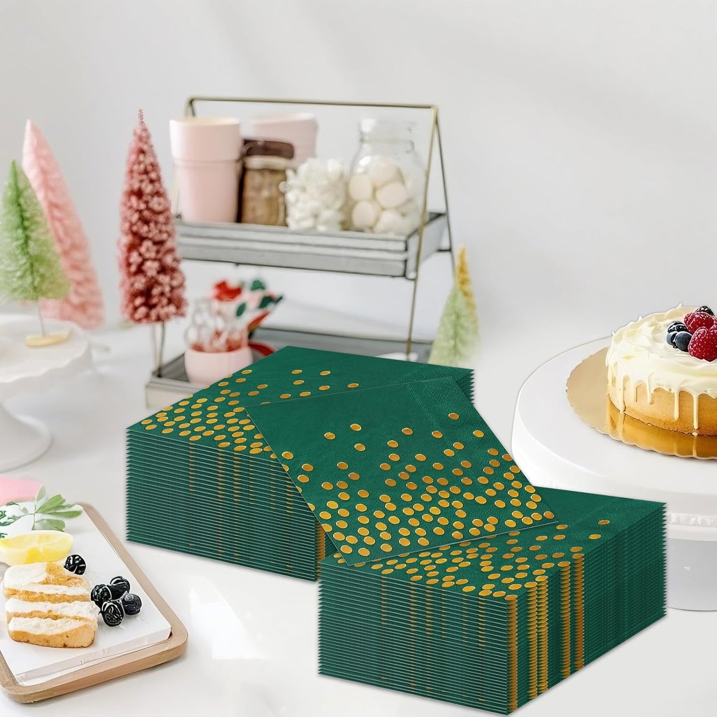 100 Pack 6.5x6.5 Inch Disposable Green and Gold Cocktail Napkins
