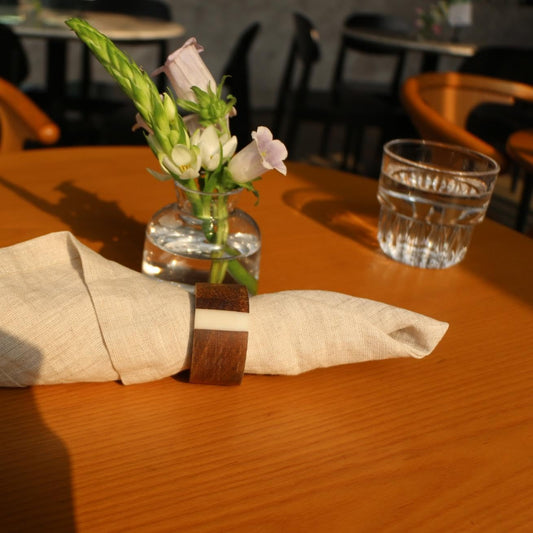 Wooden Napkin Rings Set of 8 for Dinning Table Decor - Acacia Wood Resin Napkin Holde for Cloth Napkin (Round Shape,Ivory Color)