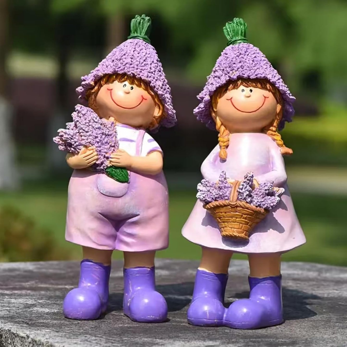 Lavender Series Resin Garden Statues - Couple Boy & Girl Decor, Ideal for Outdoor Patio, Lawn, Garden & Indoor Valentine's Day Home Decor, Ideal Gift for Mom, Dad & Friends