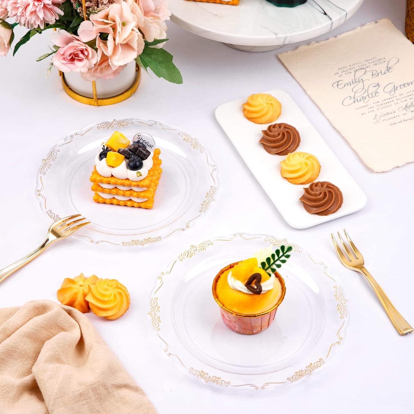 LIYH 200 Pcs Clear Gold Plastic Dessert Plates 7.5"and Cake Forks 5" - Clear Small Cake Plastic Plates and Gold Forks for Parties Wedding Birthday