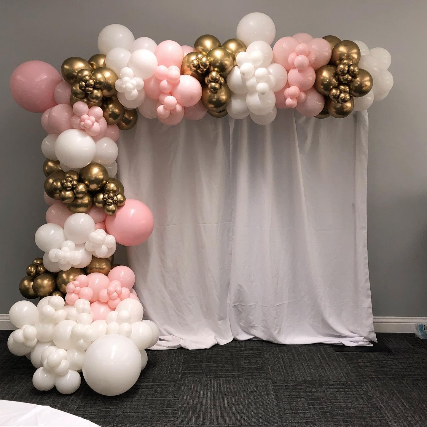142Pcs Pink and White Balloon Garland Arch Kit - Pink and Gold White and Gold Confetti Balloons Different Size Balloons for Girls Birthday Baby Shower Wedding Bridal Shower Party Decorations