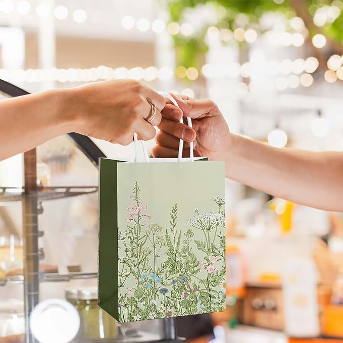 Bolsome 24Pcs Vintage Wildflower Paper Gift Bags Retro Floral Party Favor Bags with Handles Herb Goodie Candy Treat Bags for Wedding Birthday Baby Shower Party Supplies