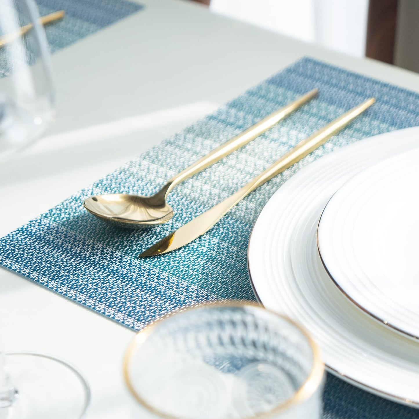 Placemats Set of 12 Vinyl/Plastic Woven Place Mats for Kitchen Table Indoor/Outdoor Washable Placemat Wipeable Dining Table Mats (Ocean Geode,12)