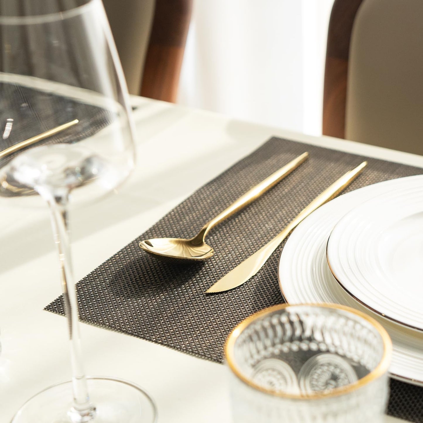 Placemats Set of 12 Vinyl Woven Place Mats for Kitchen Table Indoor/Outdoor Washable Placemat Wipeable Dining Table Mats (Brown and Black,12)