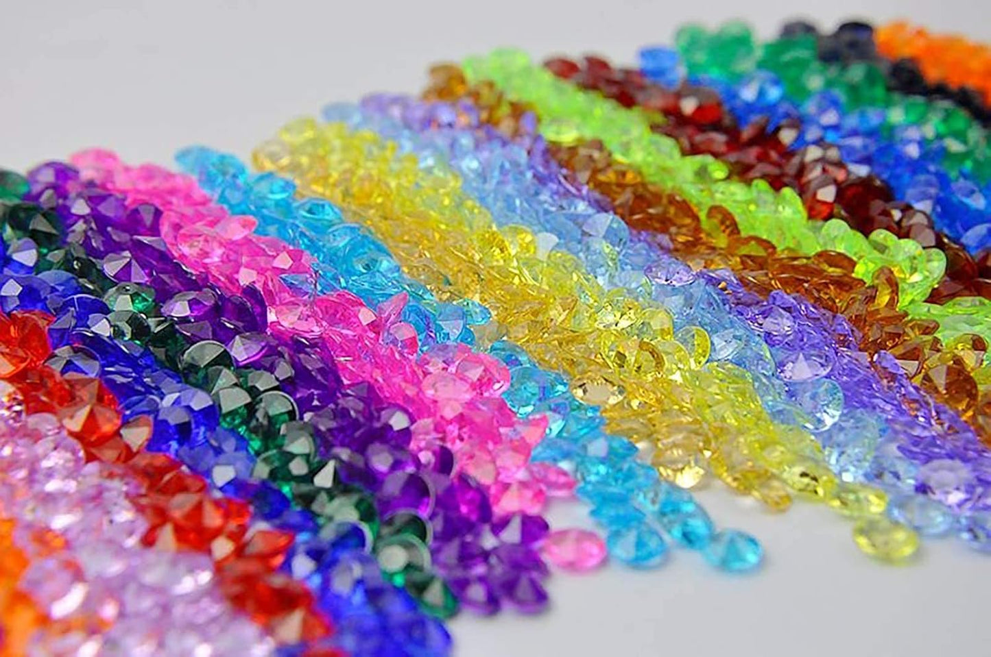 ZKC 4.5mm 10000PCS Crystal Acrylic Diamond Vase Fillers Beads for Wedding Centerpiece Table Scatter Shower Party Vase Beads Decorations(Mix)