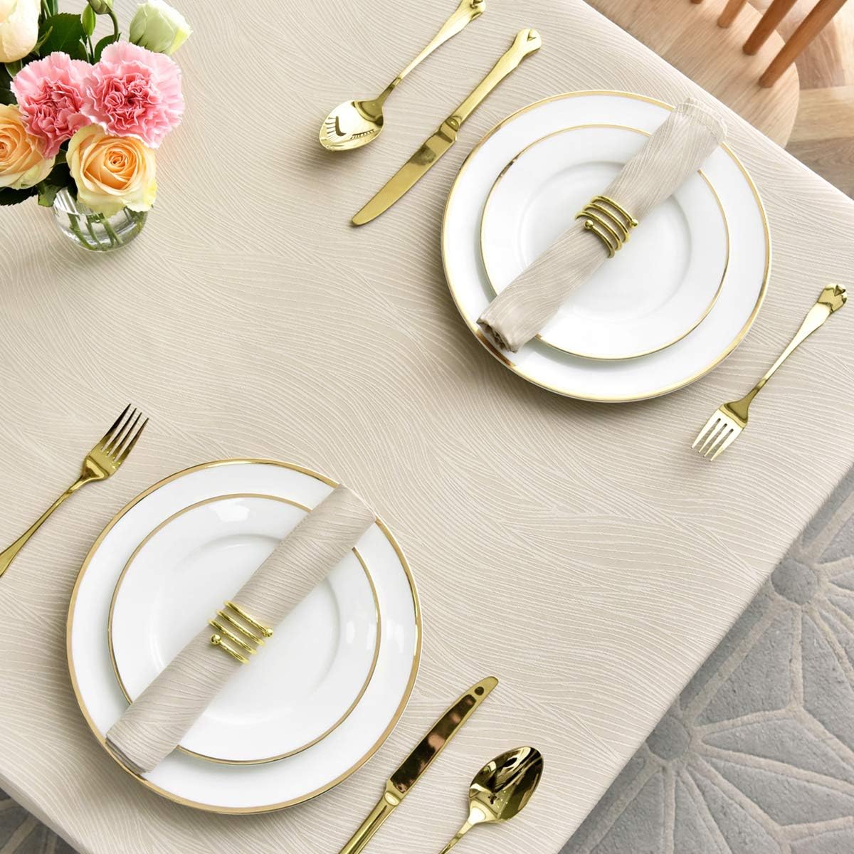maxmill Jacquard Cloth Napkin 20 x 20 Inch Swirl Pattern Solid Washable Polyester Dinner Napkins Set of 4 Pieces with Hemmed Edges for Family Holiday Dinners Weddings Parties and Banquets Beige
