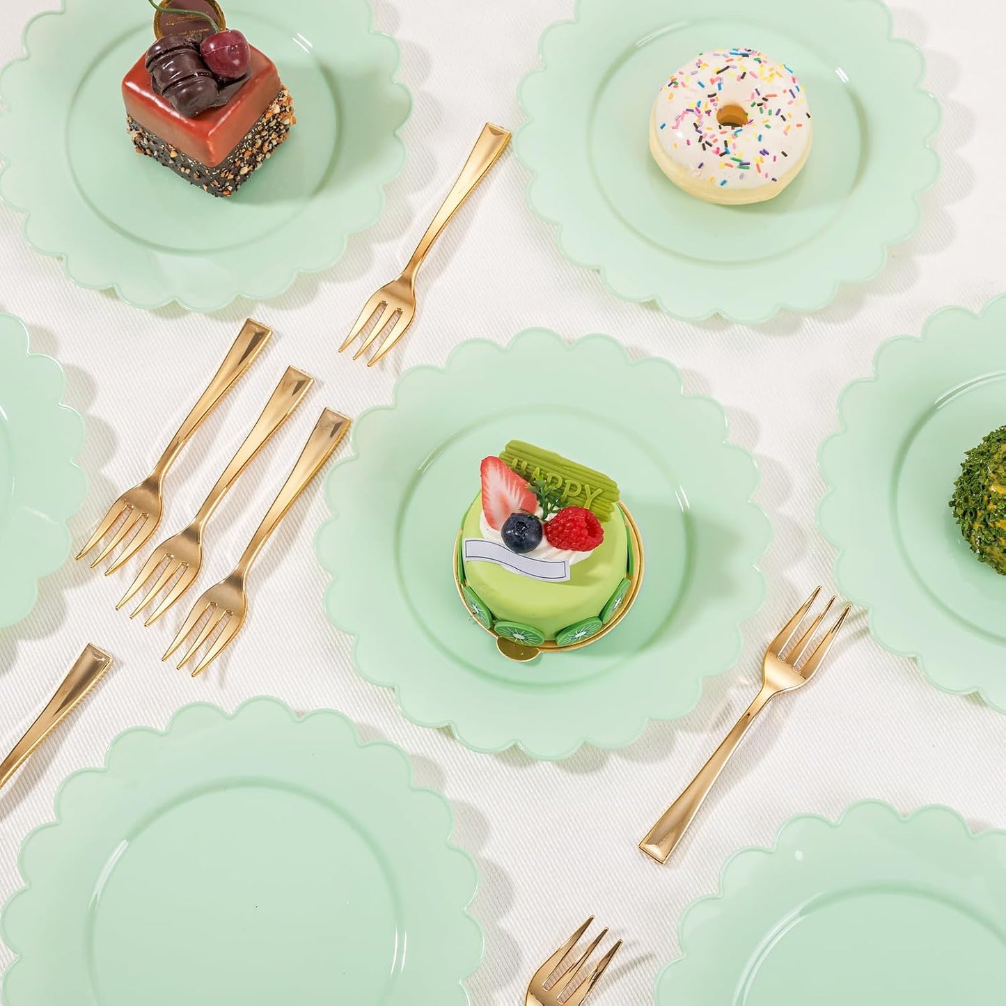 LIYH 200 Pcs Sage Green Plastic Disposable Plates and Gold Forks 7.5 Inch Scalloped Dessert Appetizer Plates, Cake Forks 5" for Wedding Holiday Party Self-Service Dining Table Decoration