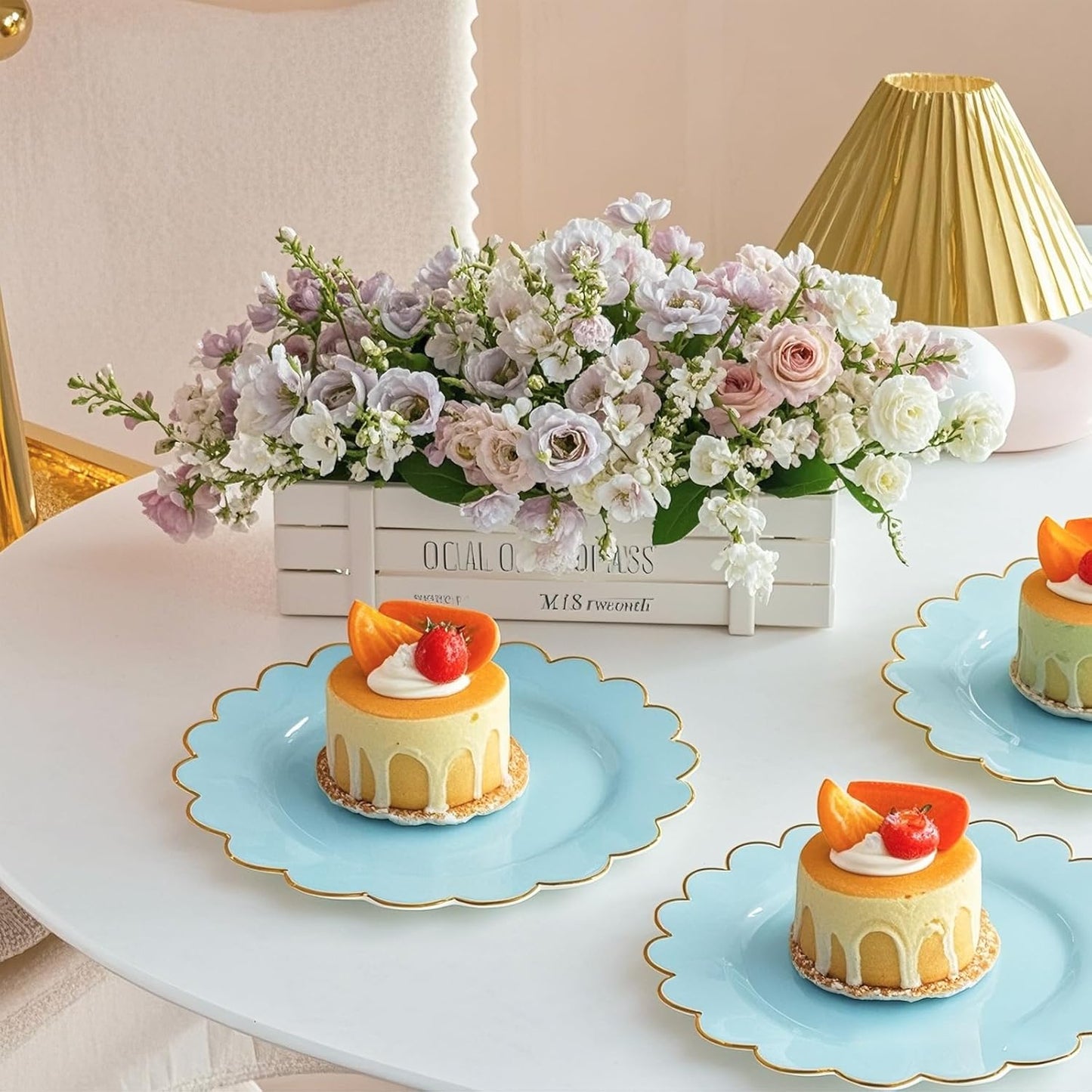 LIYH 100 Pcs Blue Plastic Plates - 7.5 Inch Scalloped Edges Disposable Dessert/Salad Plate- Blue with Gold Rim Premium Hard Appetizer Cake Plastic Plates for Party, Weddings, Bridal Shower