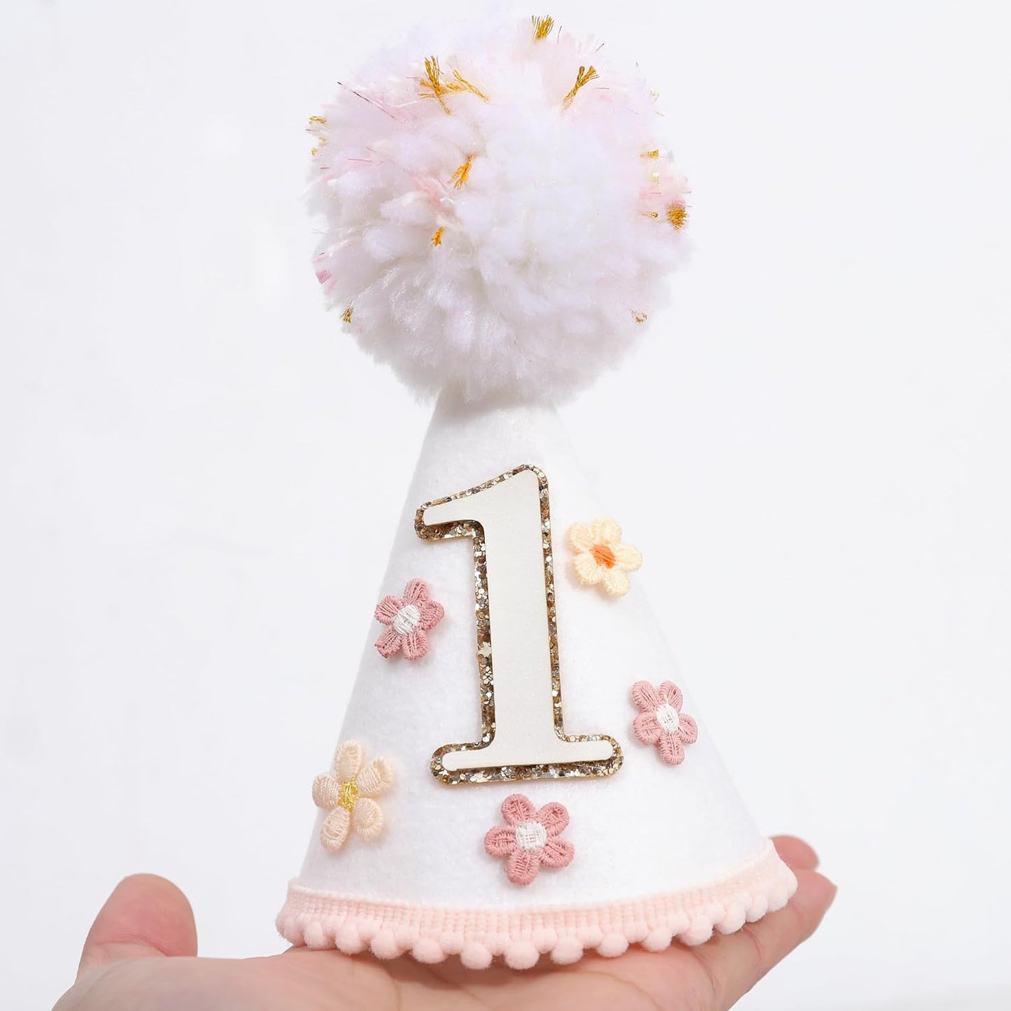 YOUAME Boho Daisy Flower Birthday Party Hat For Girls - Floral First Birthday Decorations, Boho Daisy Felt One Year Cone Hat, Groovy Flower Cake Smash Photo Props