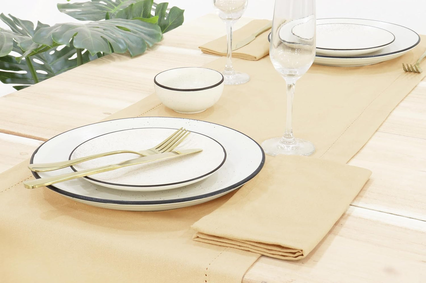 PurpleEssences Set of 6 Cloth Dinner Napkins 100% Cotton 18x18 Inch - Soft Durable Washable - Ideal for Farmhouse Party Fall Thanksgiving - Perfect Everyday Use Table Linen - Beige