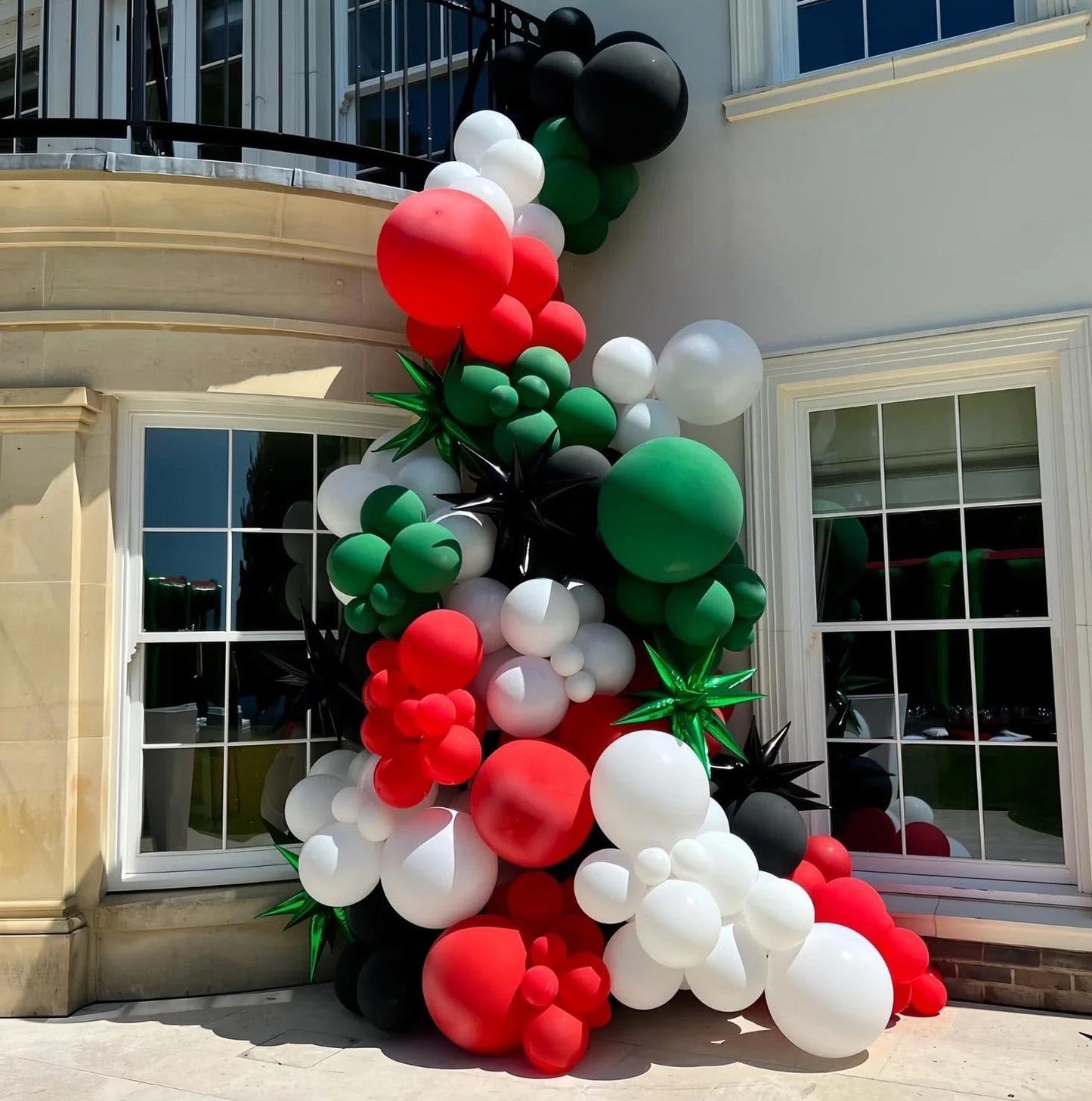 KALOR 10 Inch Dark Green Balloons, 100 Pcs Latex Helium Balloons for Kid's Birthday Party Baby Shower Wedding Graduation Graduation Party Decorations