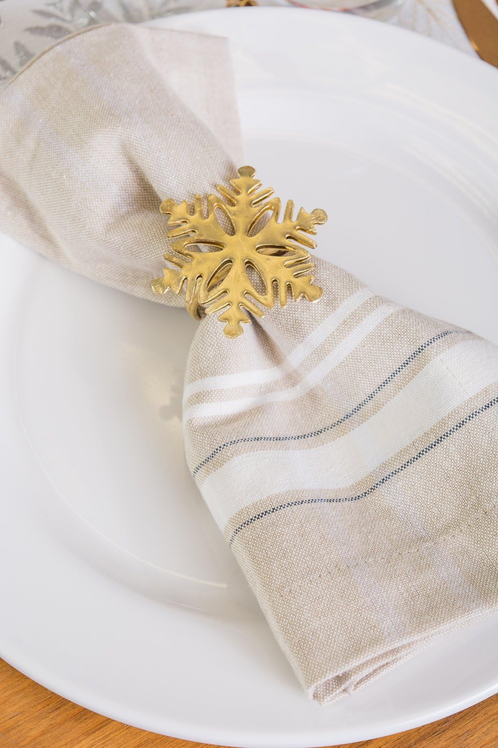 DII Christmas Thanksgiving Holiday Tabletop Décor Collection Decorative Napkin Ring Holder Set, 2.5" Diameter, Gold Snowflake, 6 Piece