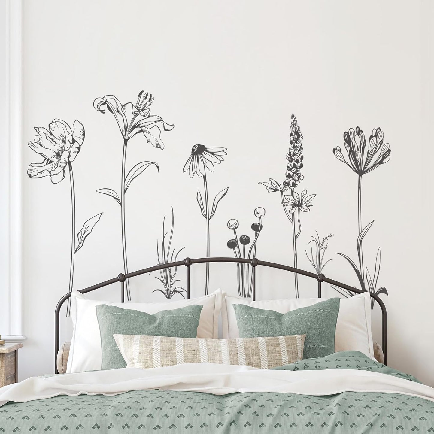 Boho Black Flower Wall Decals Simple Sketch Wildflower Floral Wall Stickers for Girls Bedroom Living Room Bathroom Office Adult Home Decor
