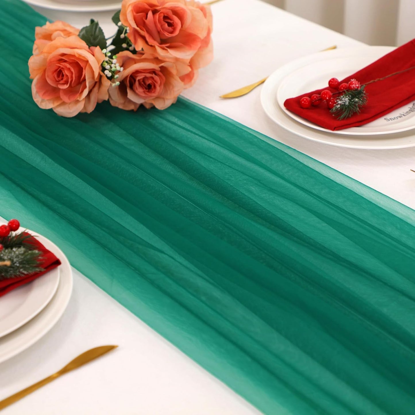 Snowkingdom Emerald Green Table Runner, 10FT Sheer Tulle Cheesecloth Gauze Runner 120 Inch, Rustic Vintage Bohemian Table Decor for Wedding Baby Shower Birthday Christmas Party Holiday