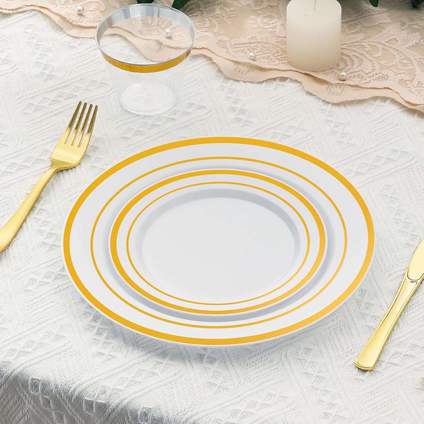 AOZITA 200 Pcs Gold Plastic Plates for Party, Heavy Duty Disposable Plastic Plates for Party, Holiday, Wedding, Thanksgiving and Birthday
