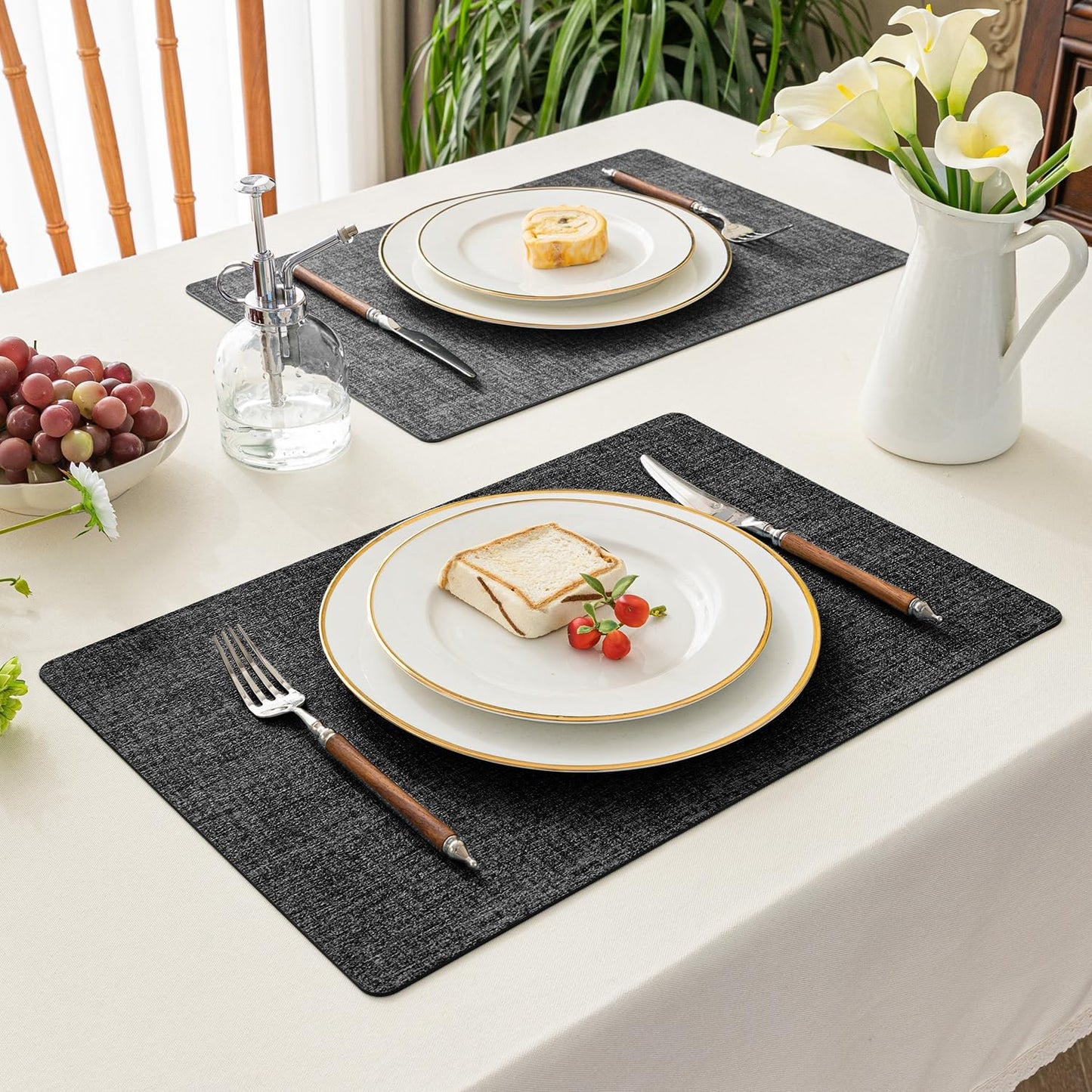 Romanstile Reversible Vinyl Placemats Set of 8, Faux Leather 100% Waterproof Oil-Proof Wipeable Place Mats, Heat Resistant Dual Sided Table Mats for Kitchen/Dining/Party (Black, 12 x 17 Inch)