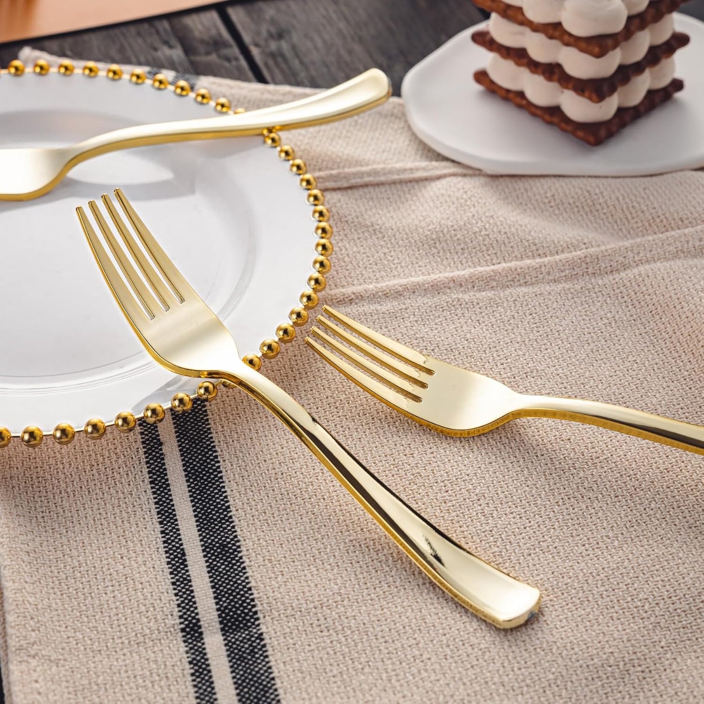 N9R 312PCS Gold Plastic Forks, Solid, Durable and Heavy Duty Plastic Forks, Perfect Utensils for Parties, Weddings and other Formal Events