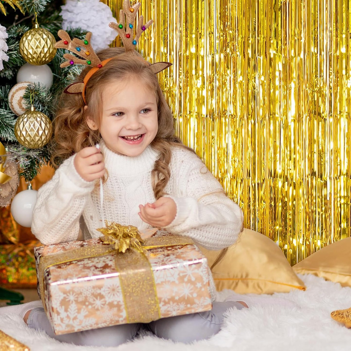 5 Pack Gold Foil Curtain Backdrop 3.2ft x 9.8ft Metallic Tinsel Foil Fringe Curtains Streamer Photo Booth Backdrop for Birthday Party Engagement Bachelorette Party Decorations (Gold)
