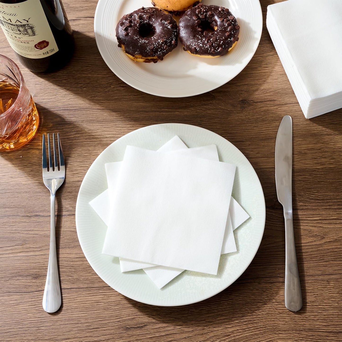 FOCUSLINE 100 Count Linen-Feel Disposable Cocktail Napkins, Soft and Absorbent Bulk Party Beverage Napkins Paper for Bar, Restaurant, Wedding, Dinner or Events, White