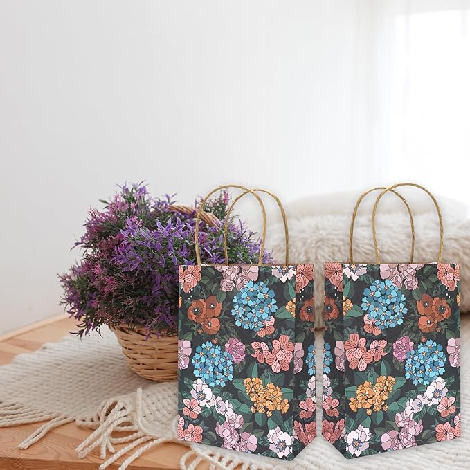 JarThenaAMCS Floral Kraft Paper Gift Bags Vintage Botanic Candy Goodie Treat Bags with Handles Reusable Grocery Bag for Spring Summer Mother's Day Birthday Wedding Party Favors Supplies