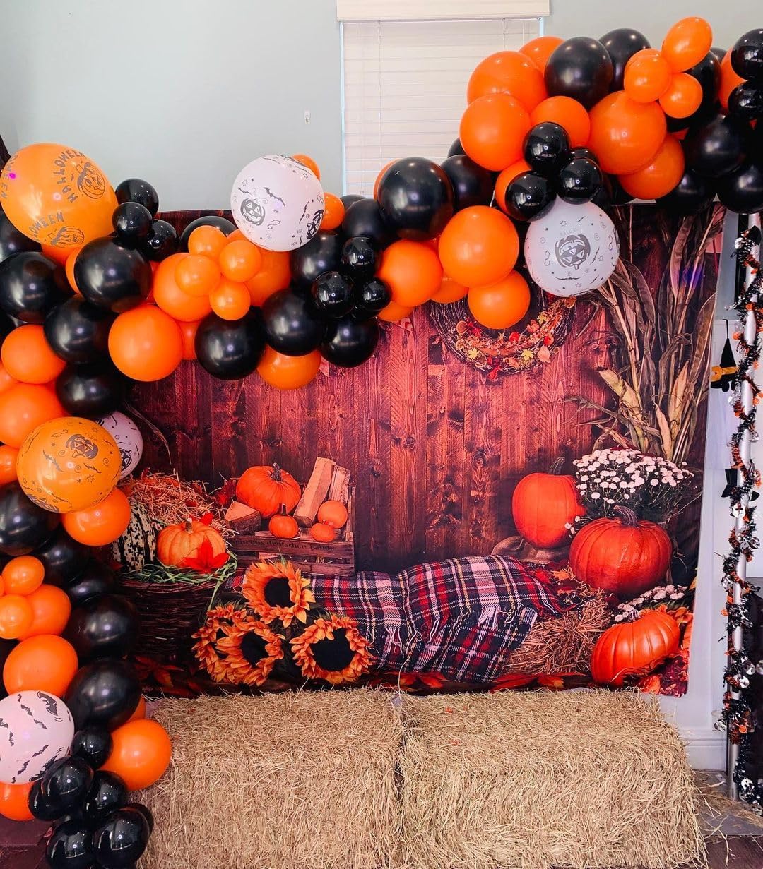 Halloween Balloons Black and Orange Balloons, 50Pcs Orange & Black Latex Balloon12 Inch Black Orange Confetti Balloons for Birthday, Graduation Party Decorations