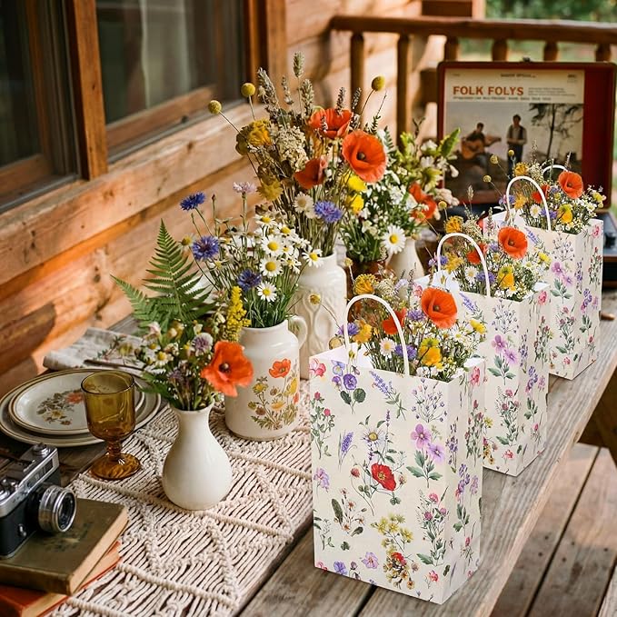 Marspark 24 Pcs Vintage Wildflower Paper Gift Bags for Wedding Bridal Baby Shower Engagement Birthday Party Supplies Floral Treat Bag with Handles Candy Goodie Bags for Guests, 8.3'' x 5.9'' x 3.1''