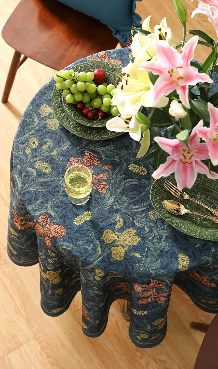 patdrea Designer Dark Blue Linen Round Tablecloth,Vintage French Rustic Floral Pattern Tablecloths,Decorative Table Cover Cloth for Kitchen,Dining,Tea Party,Home,Christmas,Diameter 55"