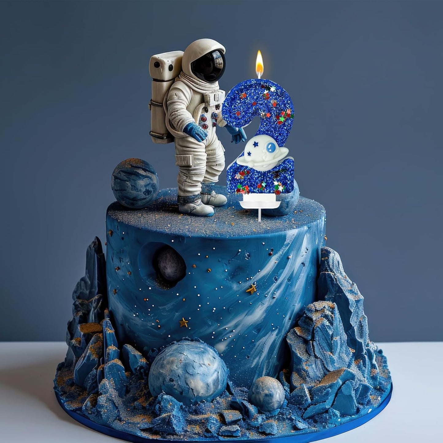 HXOUSE Spaceship Number 2 Birthday Candles - Outer Space Universe Birthday Candles for Cake, 2 Candle Topper for Anniversary Celebrations, Astronaut Rocket Party Decorations for Boys