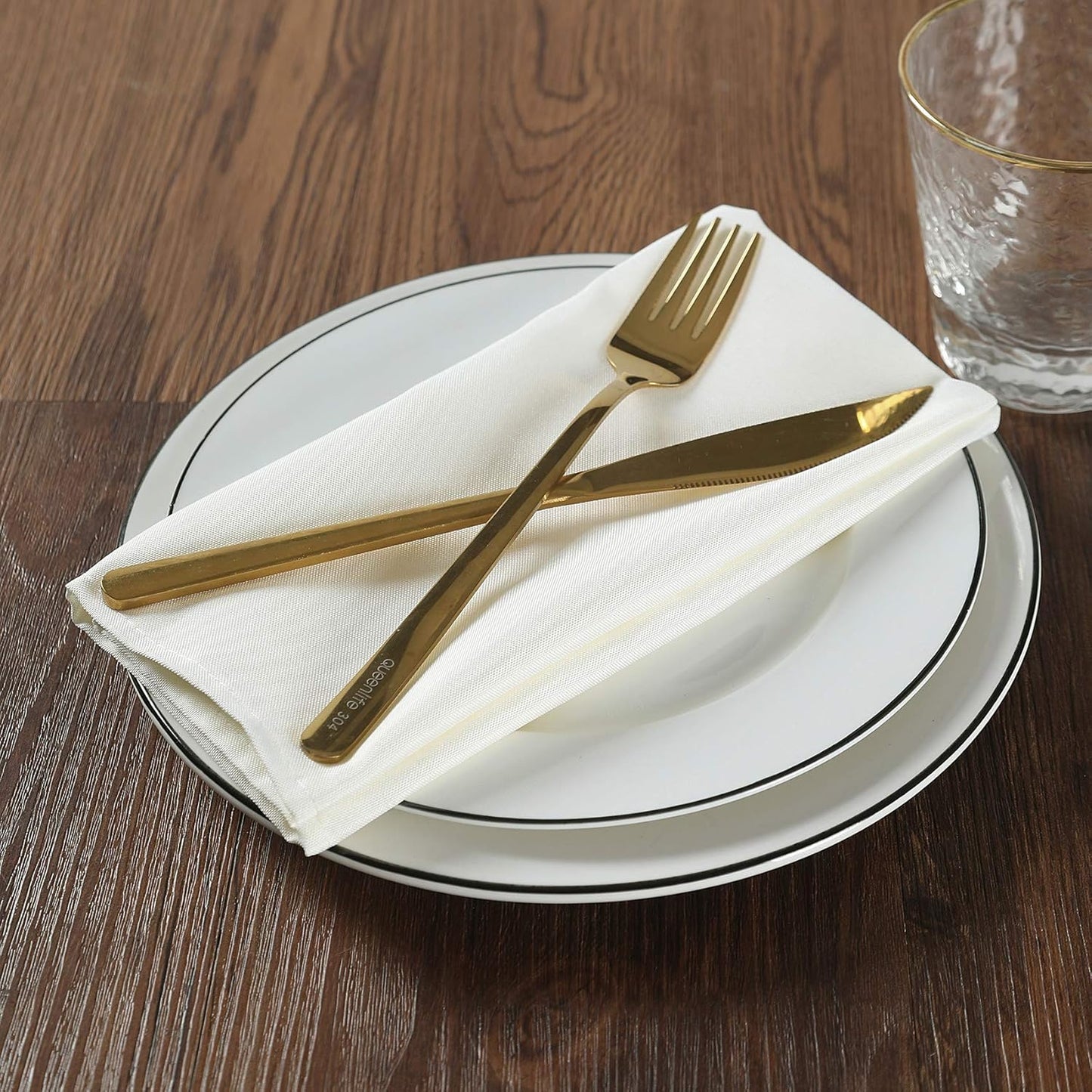 Cloth Napkins 20x20 inch Washable Polyester Dinner Napkins Soft Table Napkins for Wedding Party Dining Banquet(Ivory,25PCS)
