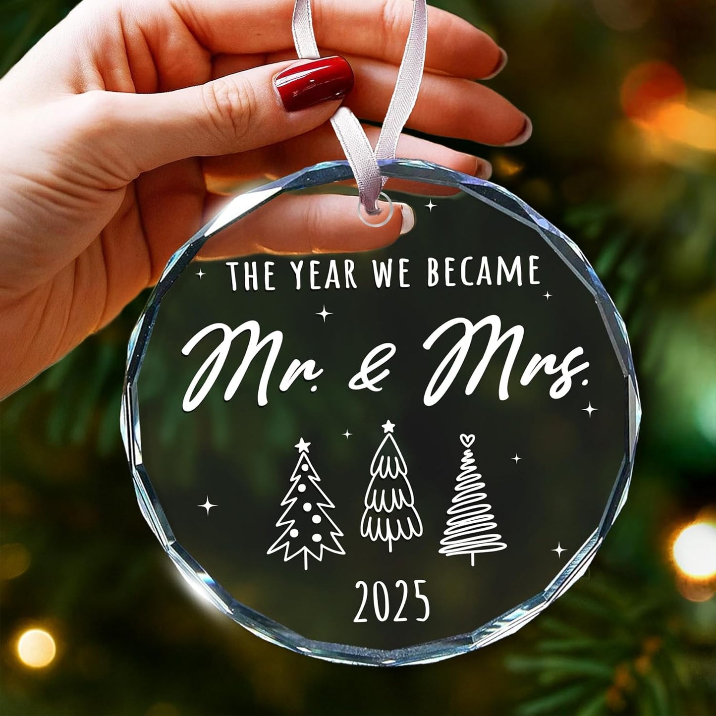 Wedding Gifts for Couples 2025 - Bridal Shower Gift, Wedding Gifts for Newlyweds, Bride Gift Ideas, First Christmas Married Ornament 2025, Ideas Present for Mr and Mrs, Just Married Ornaments