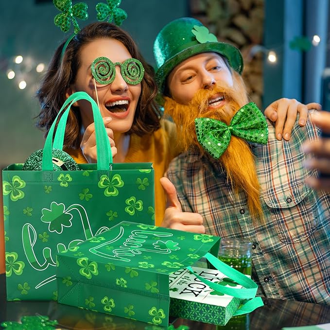 Abbylike 30 Pack St Patrick's Day Lucky Gift Bag Bulk Large Irish Gift Shamrock Clover Non Woven Goodie Bag for Party Favor