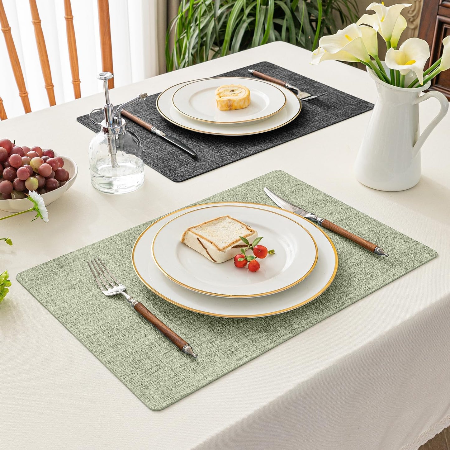 Romanstile Reversible Vinyl Placemats Set of 4, Faux Leather 100% Waterproof Oil-Proof Wipeable Place Mats, Heat Resistant Dual Sided Table Mats for Kitchen/Dining/Party (Grey Green, 12 x 17 Inch)