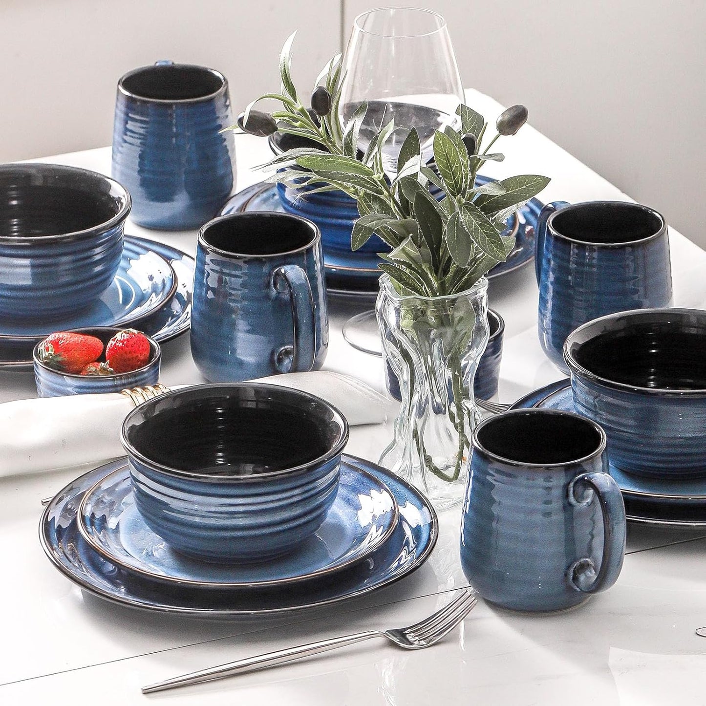Hasense Dessert Plates Set of 4, 8 Inch Porcelain Salad Dinner Plates Set for Kitchen, Flat Serving Dishes for Appetizer, Pasta, Side Dish, Snack, Microwave and Dishwasher Safe, Blue