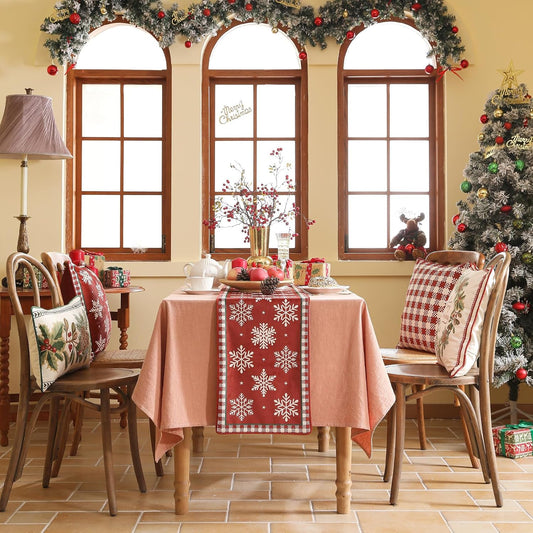 ISAENNE Designer Luxury Red Velvet Christmas Table Runner 87 Inches Long,Vintage Snowflake Pattern Wrinkle Resistant Table Runners for Dining Tables,Thanksgiving,Kitchen Tables,12"*87"-Carol C
