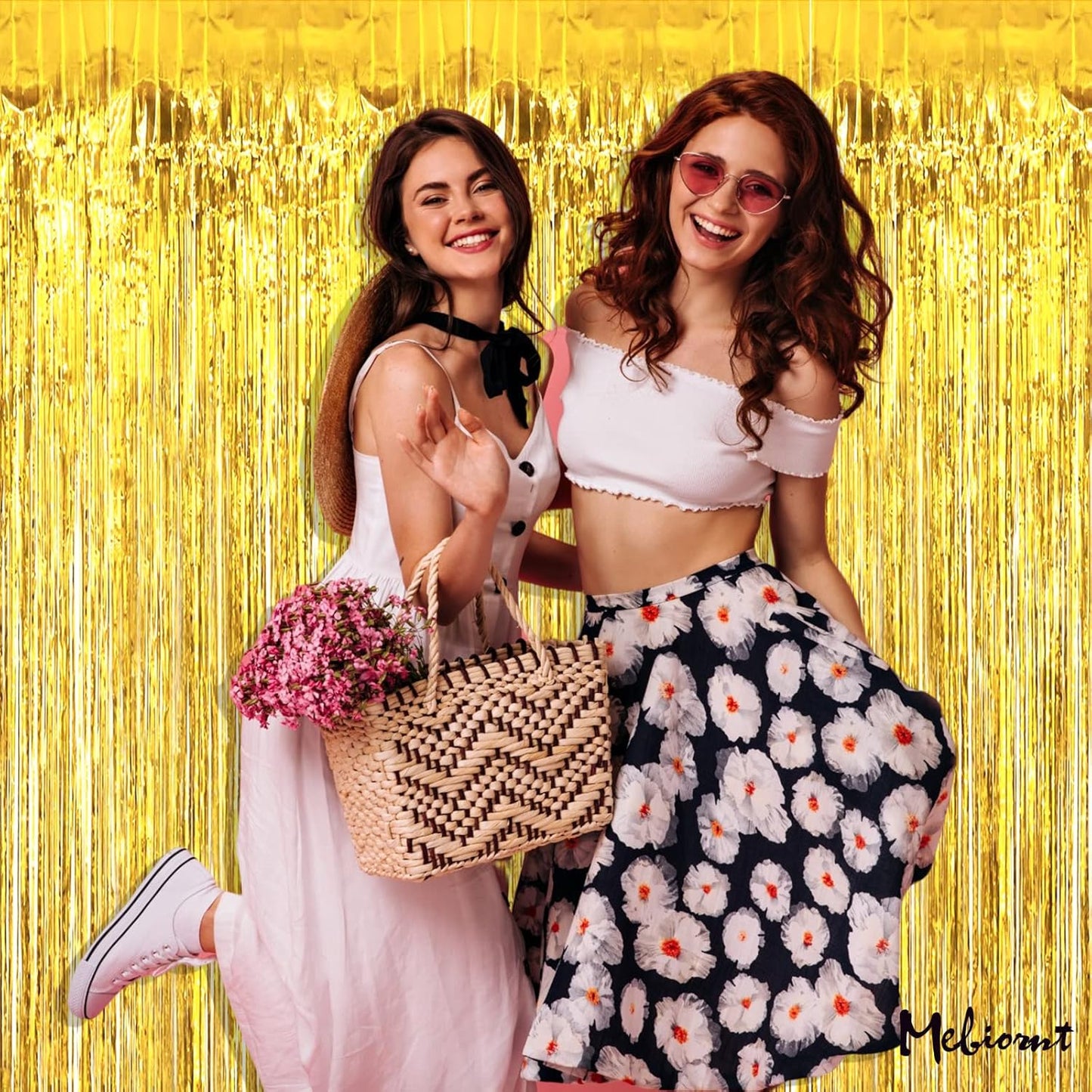 4 Pack Gold Fringe Curtain Backdrop, 3.2Ft x 6.6Ft Metallic Tinsel Foil Fringe Streamers Background for Photo Booth Birthday Wedding Baby Shower Carnival Easter Mother’s Day Party Decorations