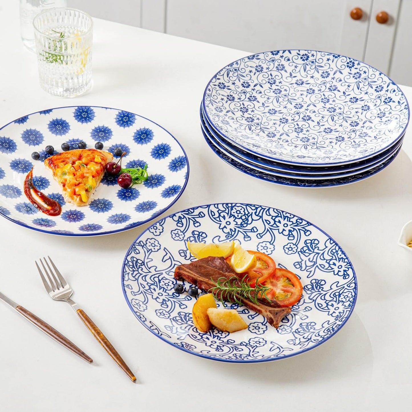 Ceramic Dinner Plates Set - 10.5 Inch Large Kitchen Porcelain Salad Serving - Scratch Resistant Microwave Oven Dishwasher Safe - Dishes for Pizza Pancakes Pasta Steak - Set of 6 - Vintage Blue