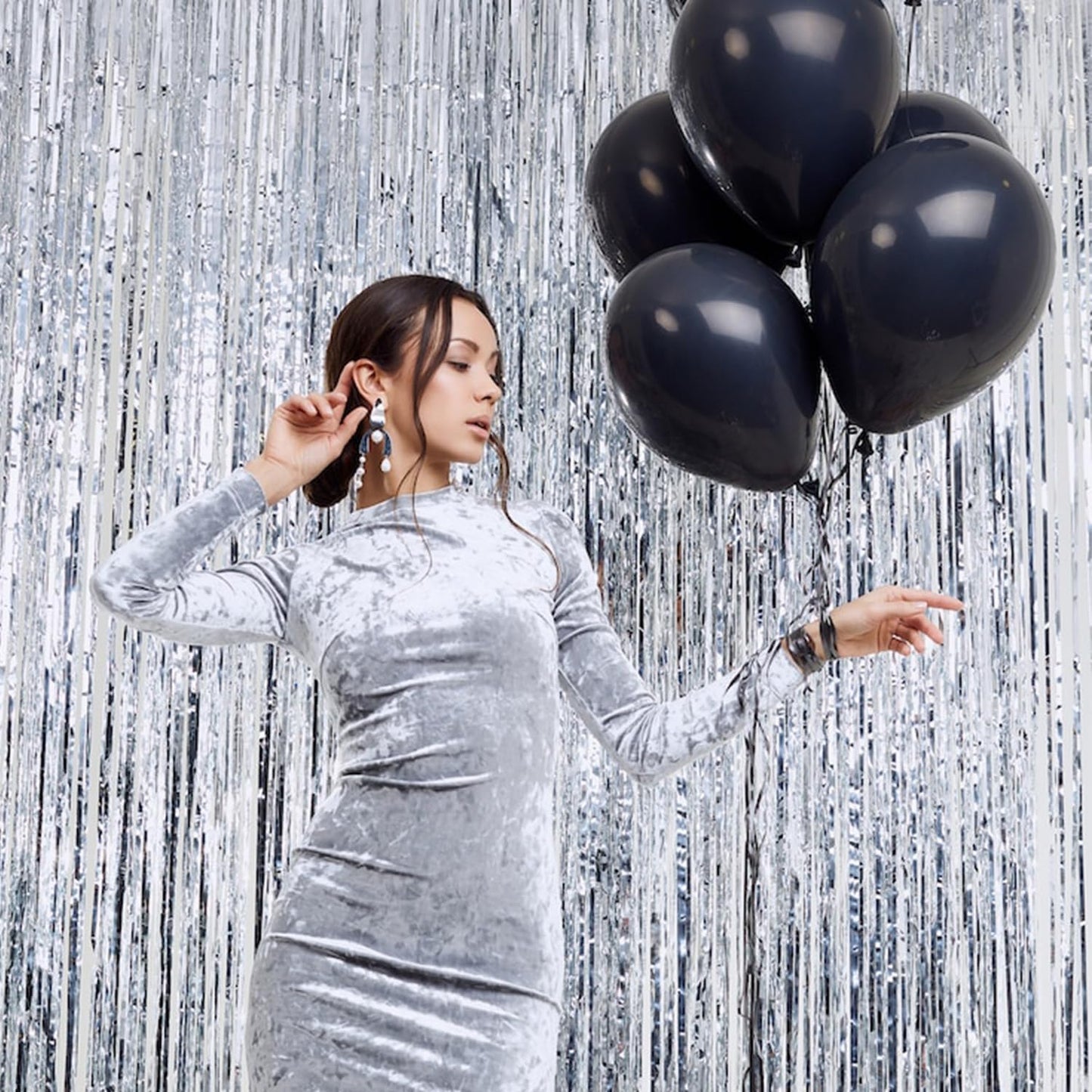 Black Balloons Party Decorations 100 Pack 12 inch Round Halloween Latex Balloons for Black Themed Wedding Graduation Anniversary Birthday Party Backdrop Decorations