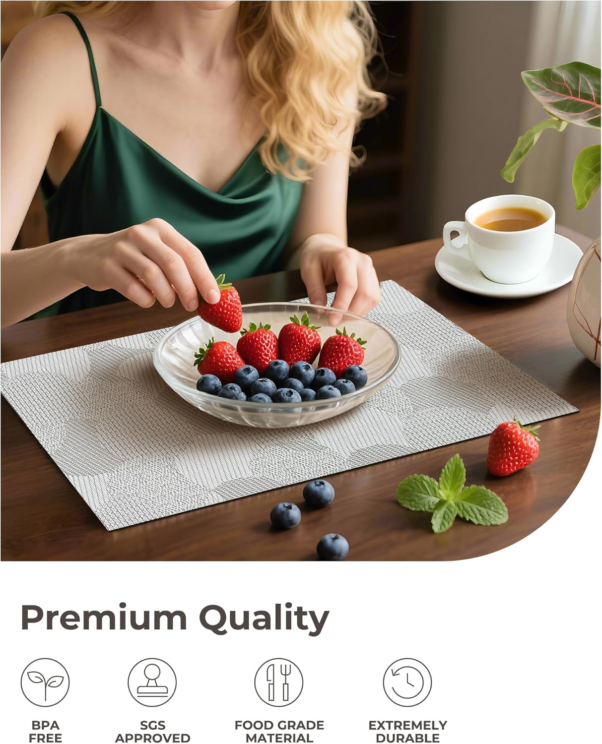 Leetaltree White Placemats Set of 8 - Heat Resistant Non-Slip Place mats for Dining Table, Washable Durable PVC Vinyl Woven Table Mats(White Circle,8)