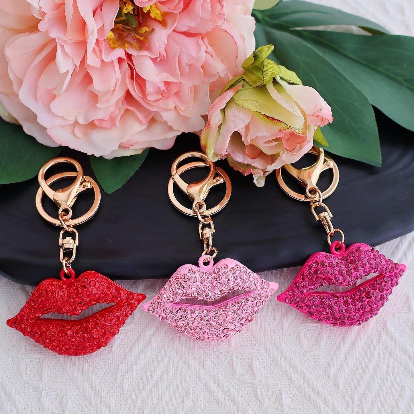 Key Chains Women Cute Keychains for Women Funny Keychain for Her Sister Girl Birthday Gift Bag Wallet Accessories
