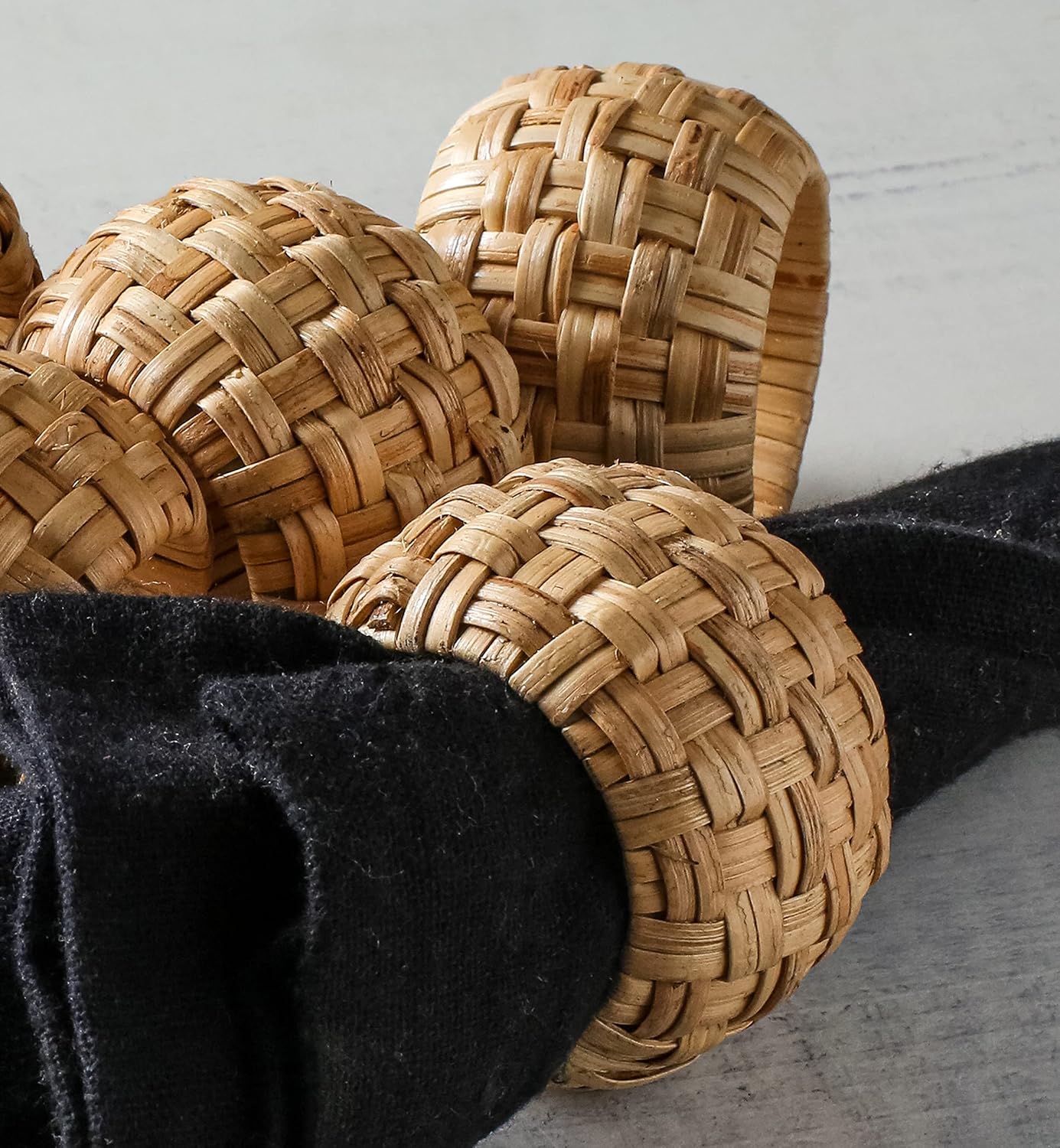 Lightnpro Natural Rattan Decorative Napkin Rings Set of 12, Serviette Napkin Rings Bulk for Party Decoration, Table Top Décor for Dinning Table, Everyday, Christmas, Easter Family Gatherings