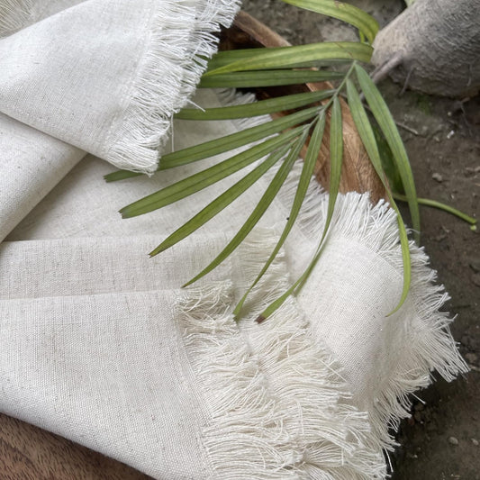 Homidate Linen Cloth Dinner Napkins Set of 12 – 18x18 Natural with Fringed Corners – Machine Washable Fabric Napkins for Weddings, Baby Showers, Parties & Dining